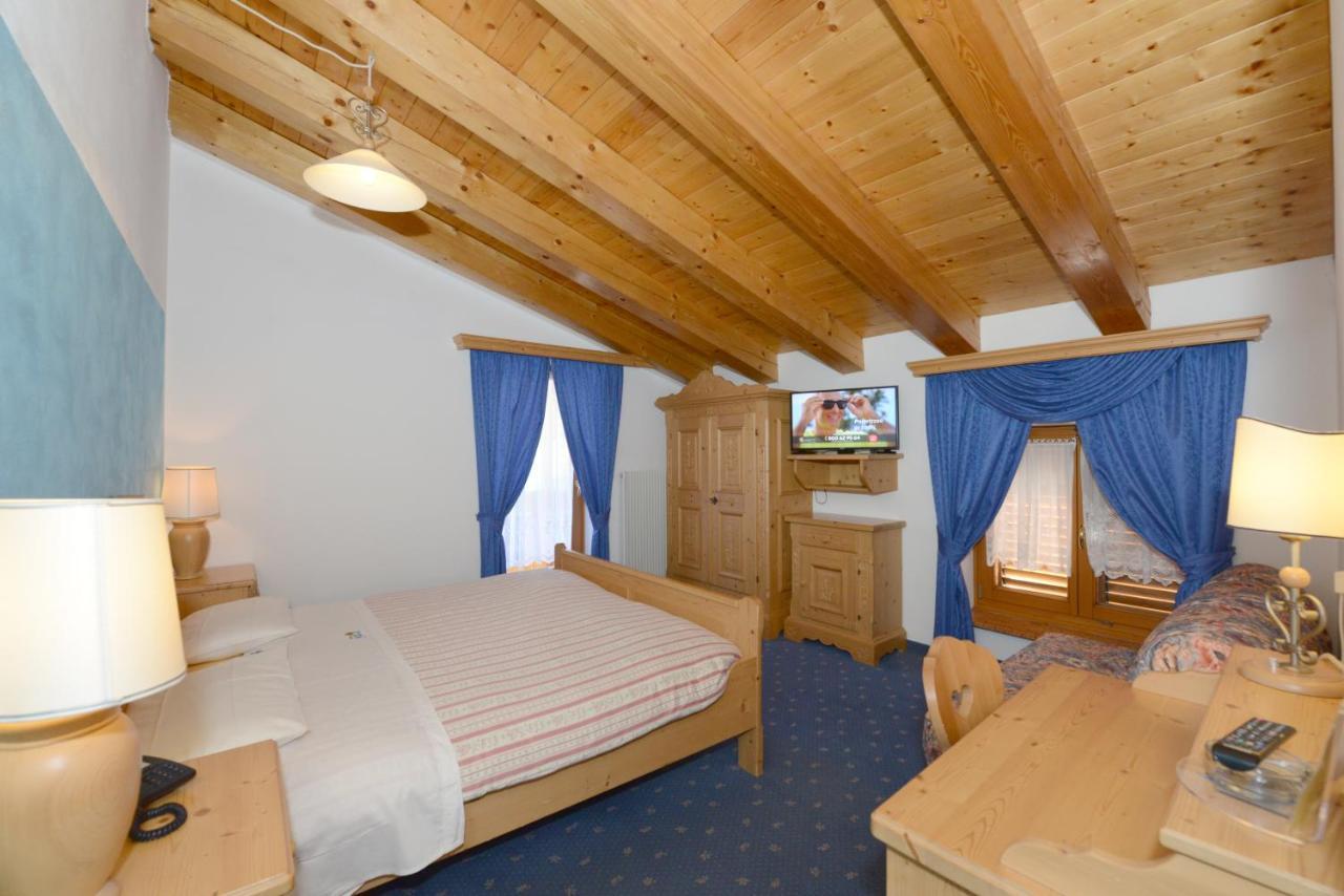 Hotel Sole ปัสโซเดลโตนาเล ภายนอก รูปภาพ