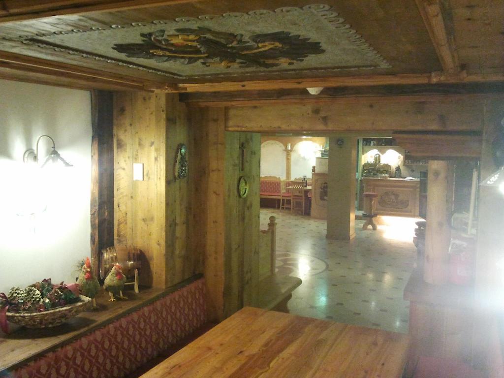 Hotel Sole ปัสโซเดลโตนาเล ภายนอก รูปภาพ