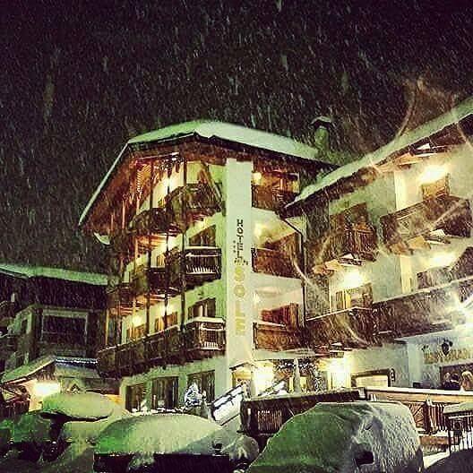 Hotel Sole ปัสโซเดลโตนาเล ภายนอก รูปภาพ